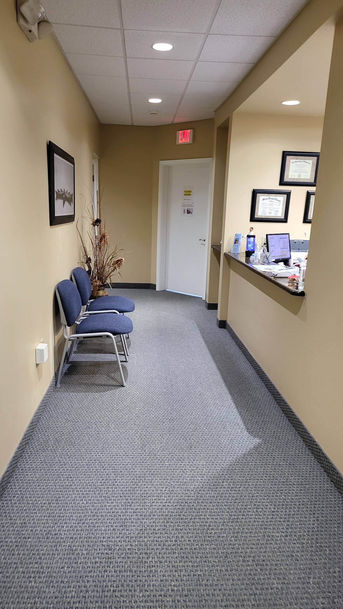 Refresh Dental photo 3