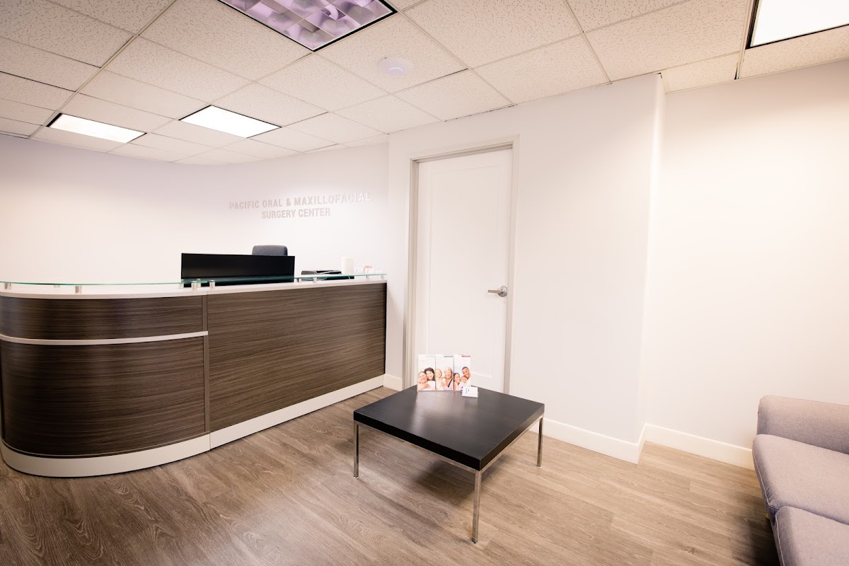Pacific Oral & Maxillofacial Surgery Center photo 1