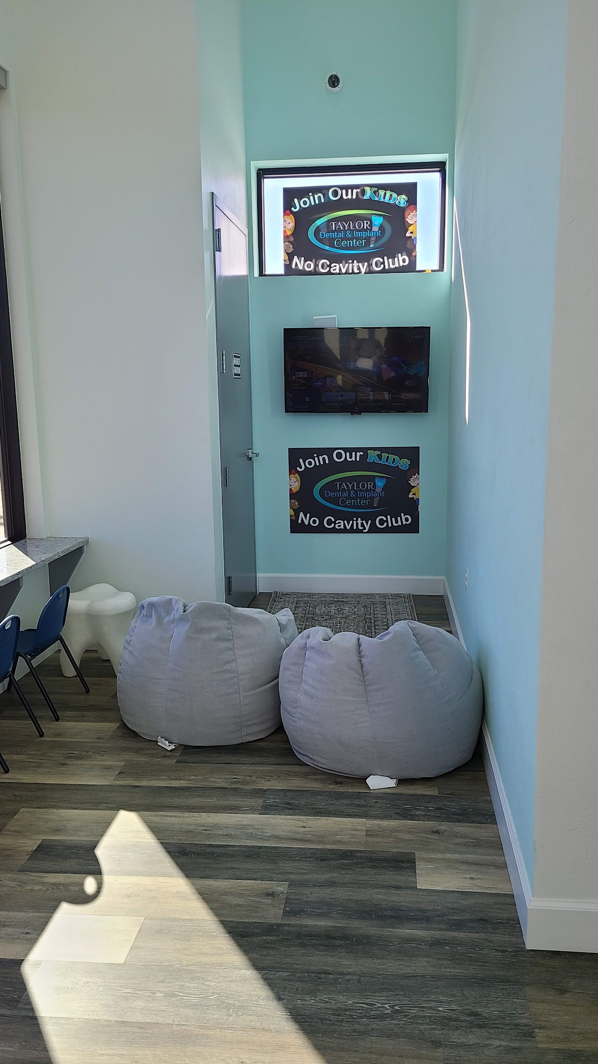 Taylor Dental & Implant Center photo 4