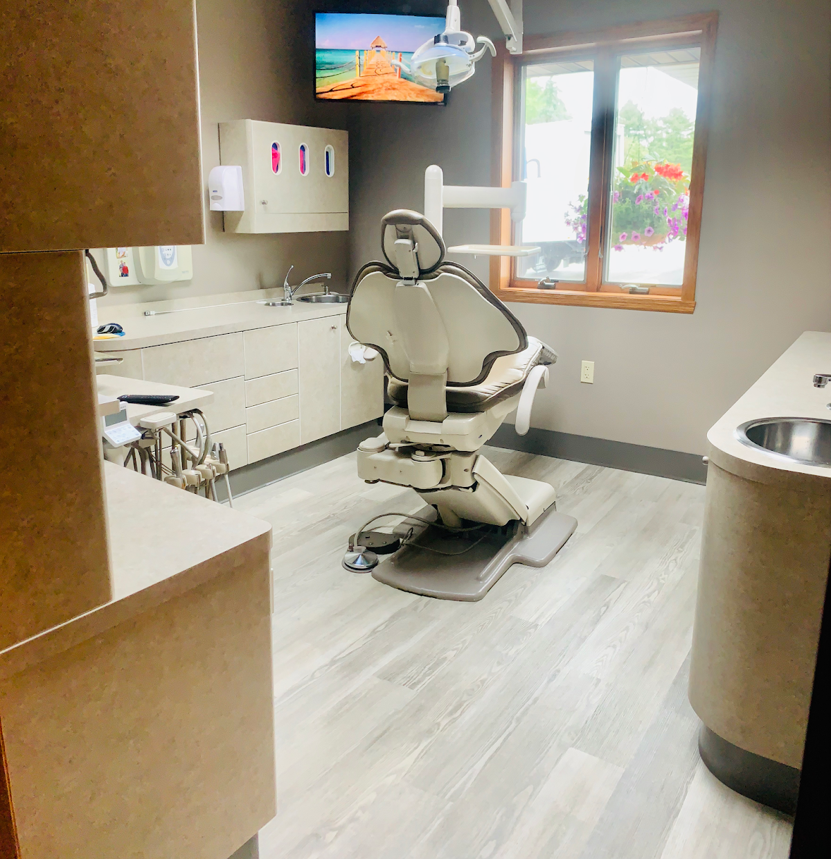 Safford Dental photo 3