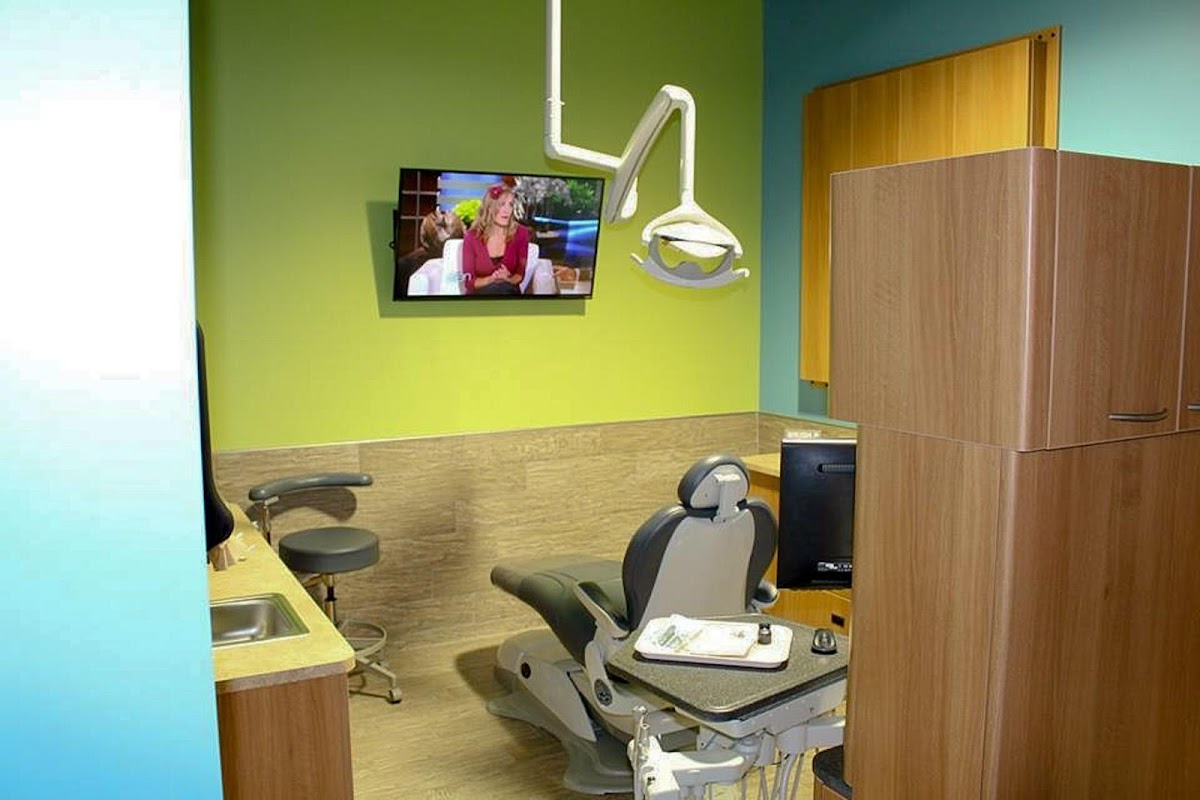 Higginbotham Family Dental photo 3