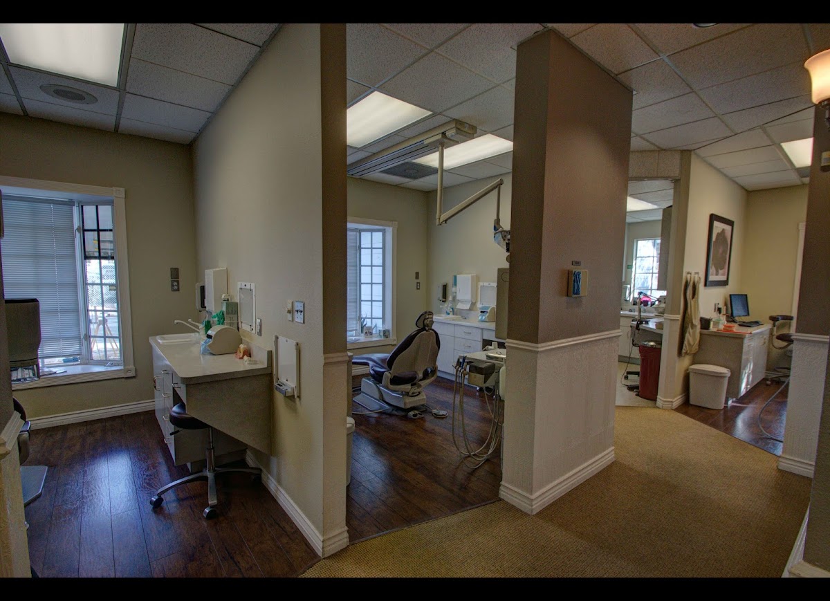 Larrondo Family Dentistry photo 2