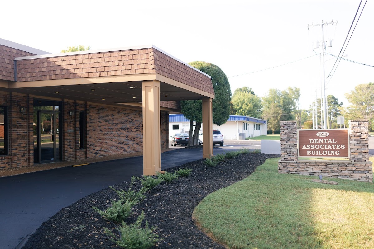 Danos Dental photo 2