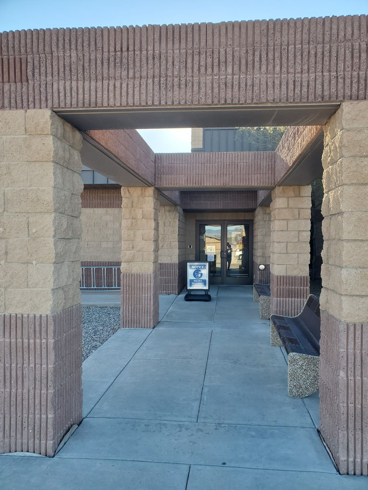 Holloman Dental Clinic photo 3