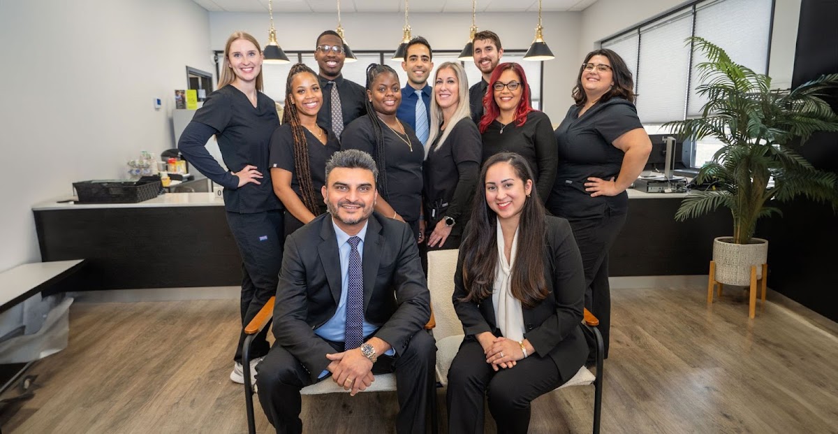 Signature Smiles Family & Implant Dentistry photo 1