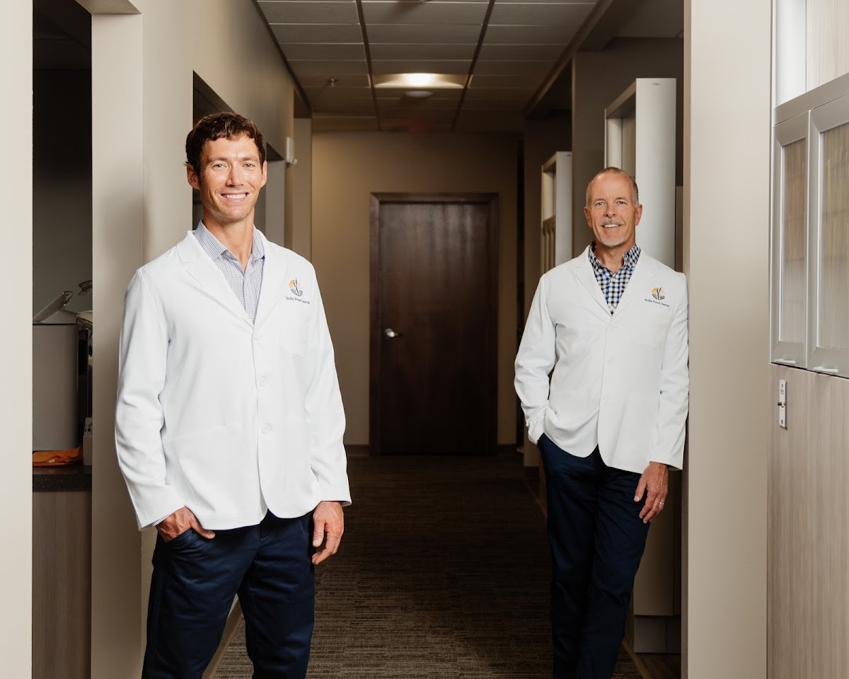 Bullis Pond Dental - Dr. Curt Travis, Dr. George Metropulos, Dr. Nathan Fleming, & Dr. Danielle Grosdidier photo 6