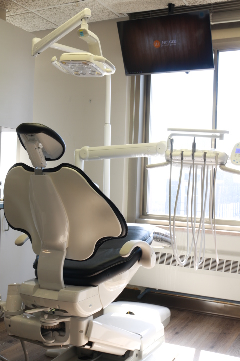 Holger Dental Group - Minneapolis photo 6