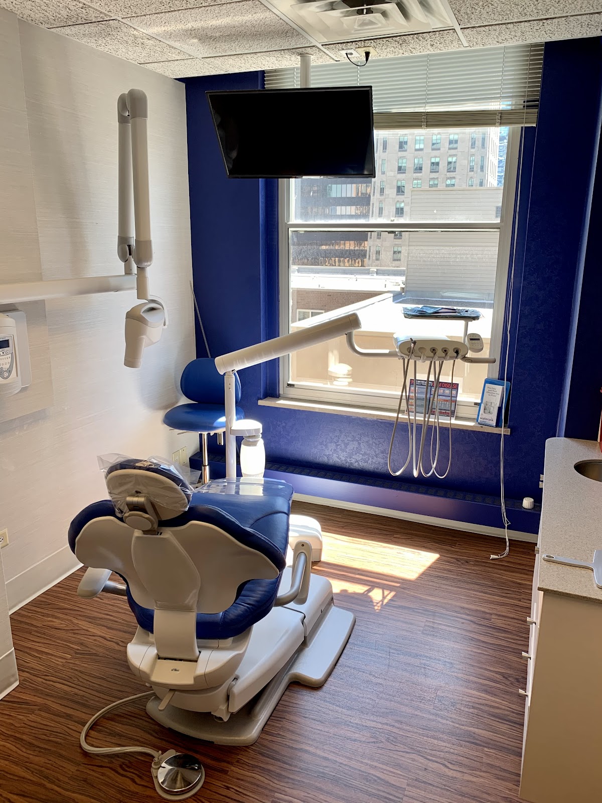 Nicollet Mall Dental Arts- Dr. Hoverson photo 4