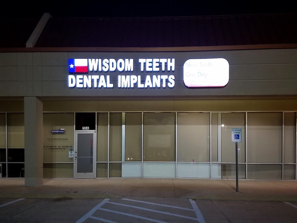Texas Center for Oral Surgery & Dental Implants photo 2