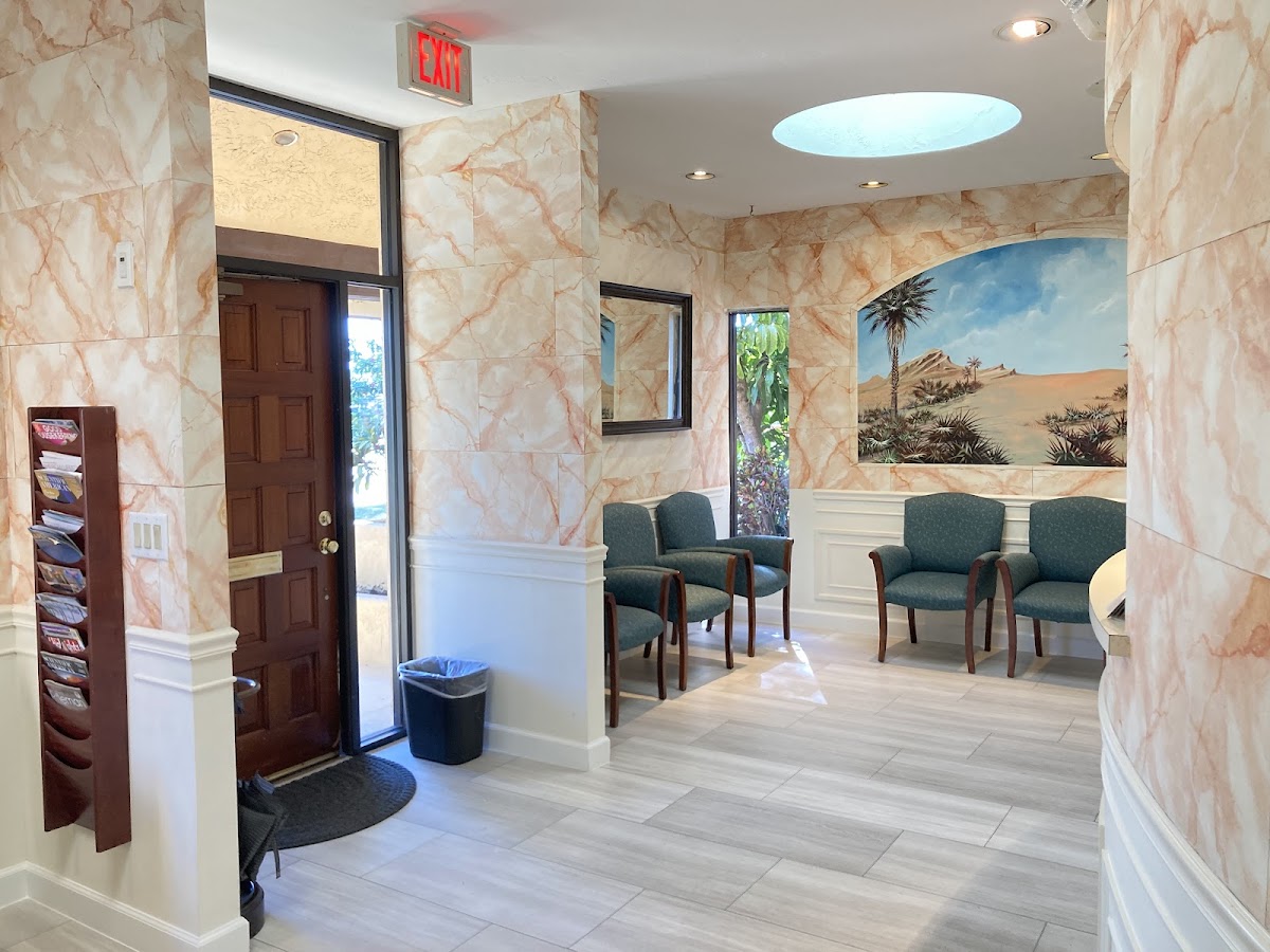 Elite Coral Dentistry photo 1