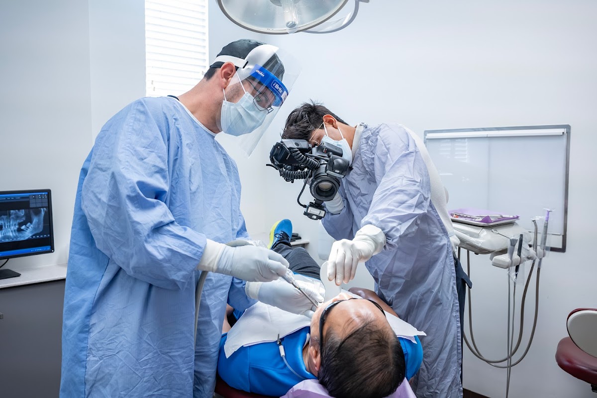 Perio Implant Health Professionals photo 1
