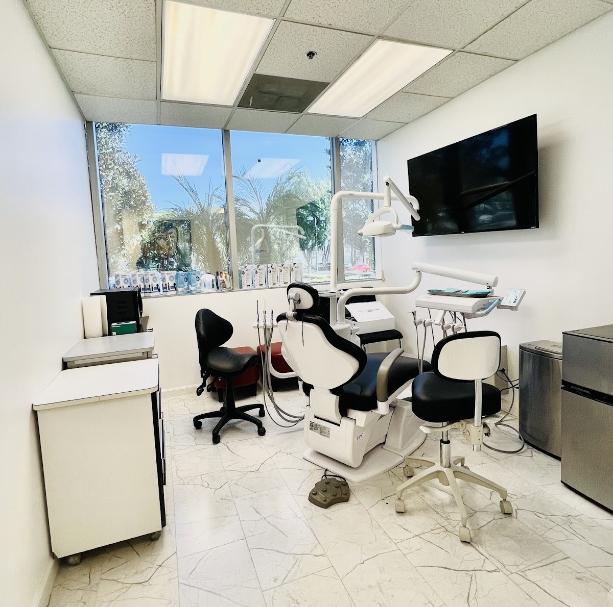 Paris Dental & Aesthetics photo 2