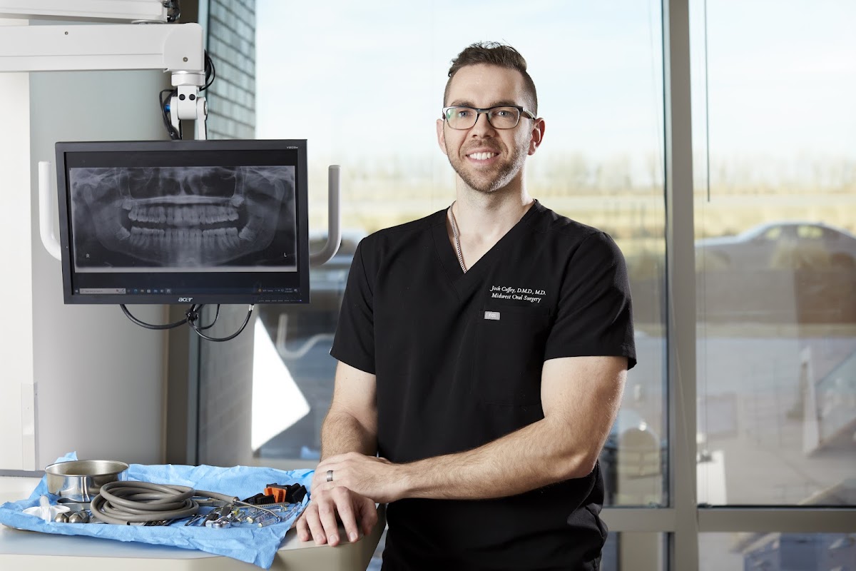 Midwest Oral Maxillofacial & Implant Surgery photo 1