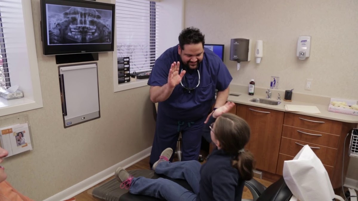 Michigan Oral Surgeons, Dental Implants & Wisdom Teeth photo 2