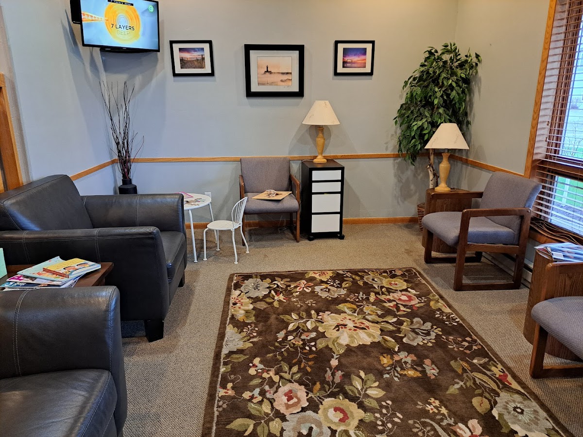 Summit Dental: Huneke Adam DDS photo 1