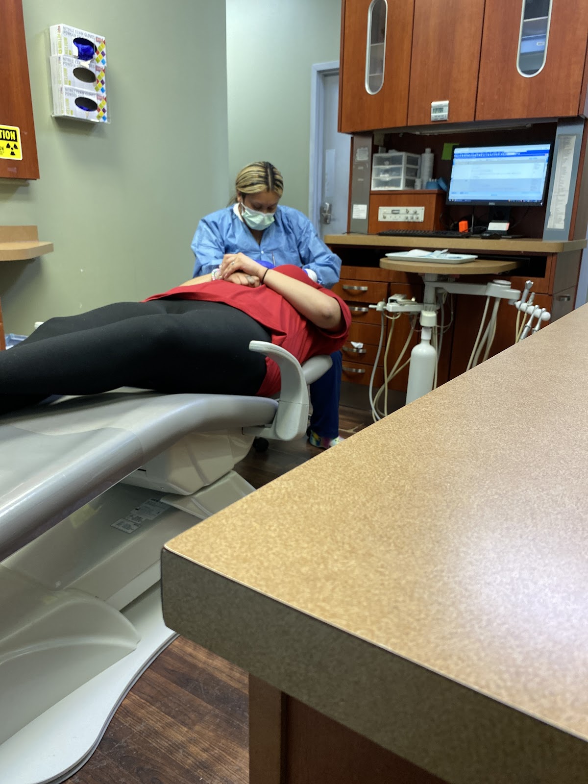 Familia Dental photo 3