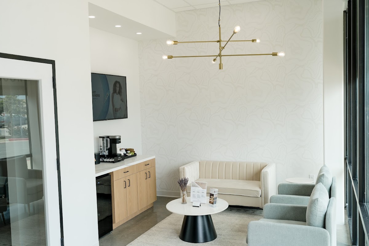 Smile Haus Modern Family Dentistry And Implant Center photo 1