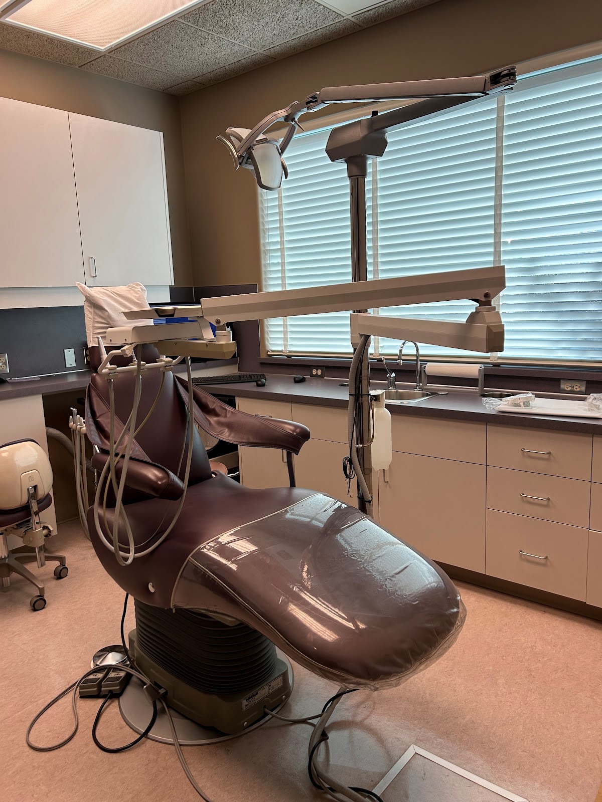 Peak Dental photo 1