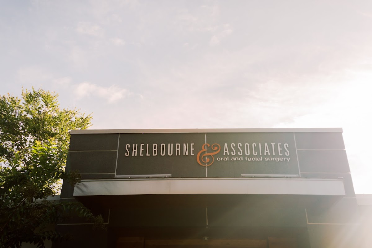 Shelbourne & Associates Oral and Facial Surgery photo 2