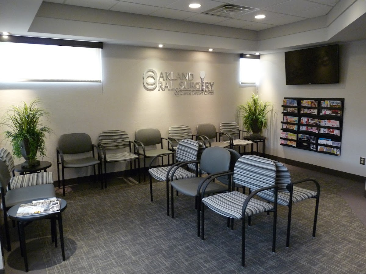 Oakland Oral Surgery & Dental Implant Center: Kissoondial Andrew DDS photo 2
