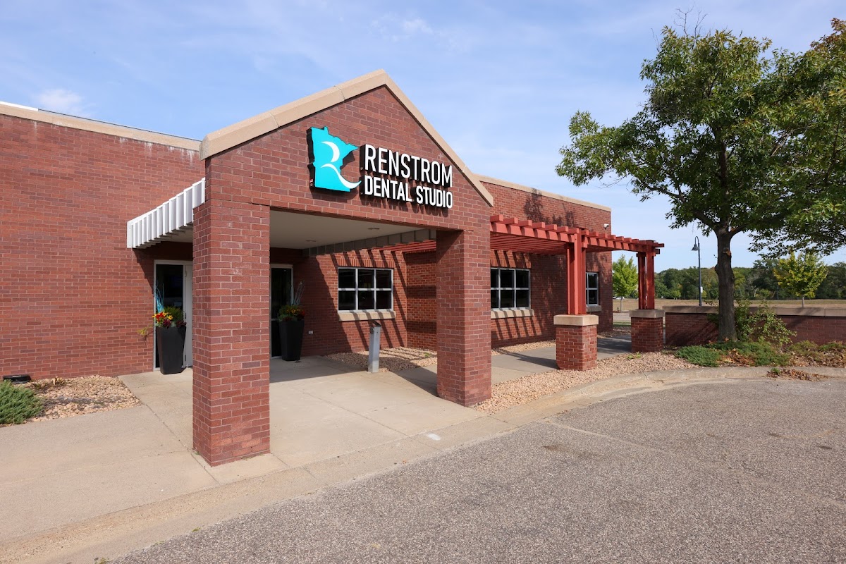 Renstrom Dental Studio photo 4
