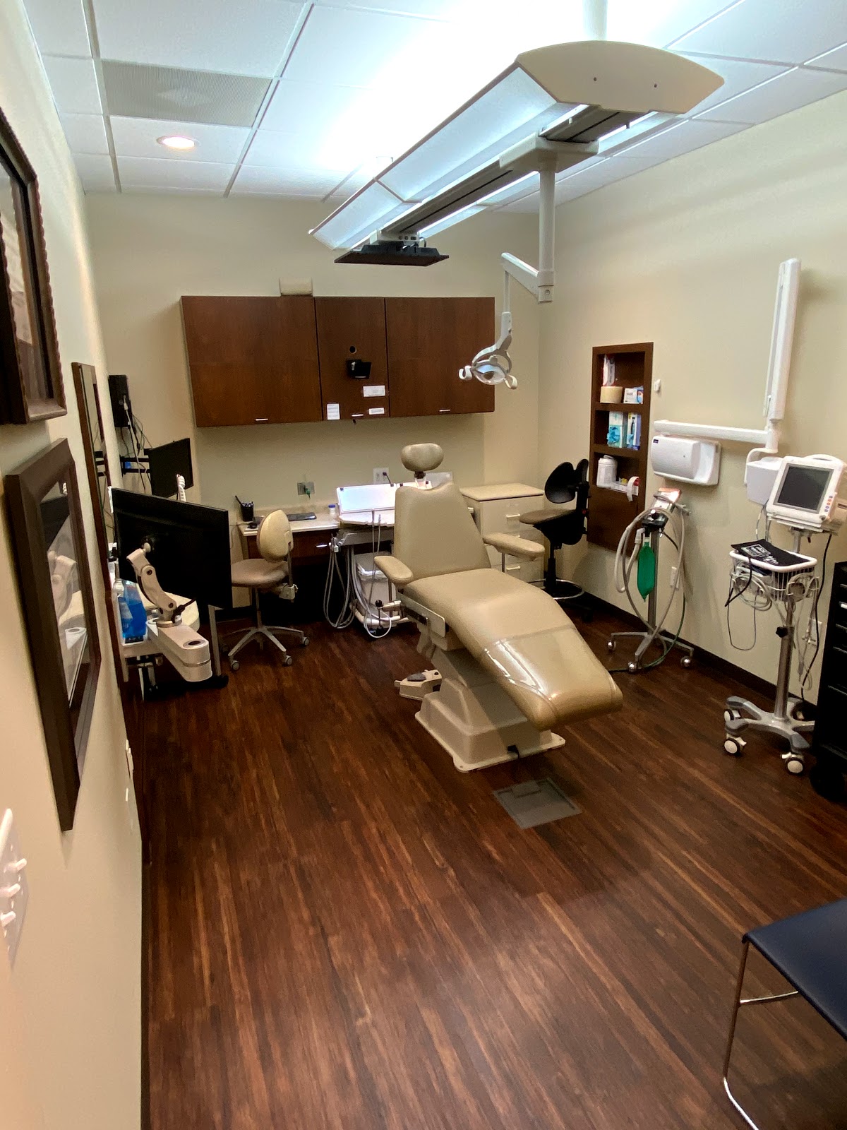 Elite Dentistry & Implant Center photo 1