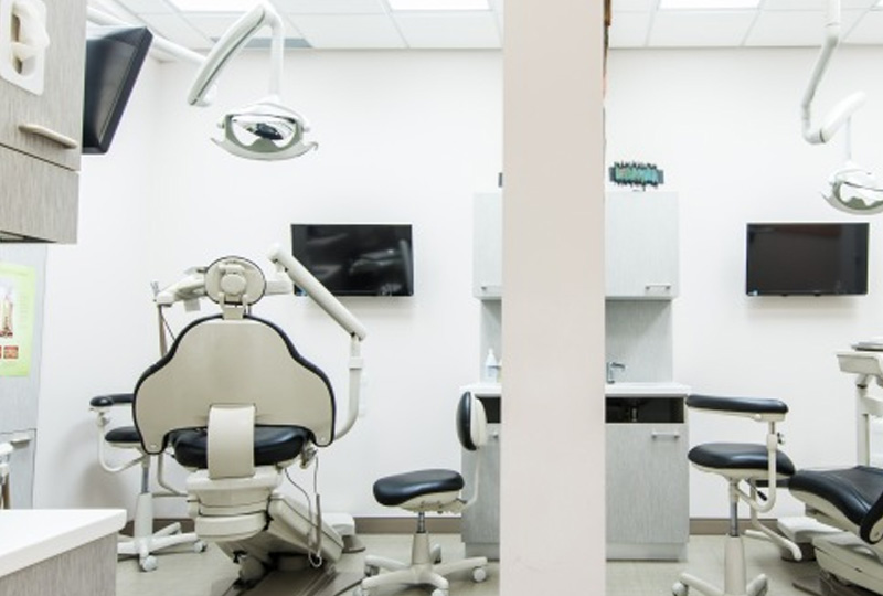 Hashwi Dental Dearborn photo 2