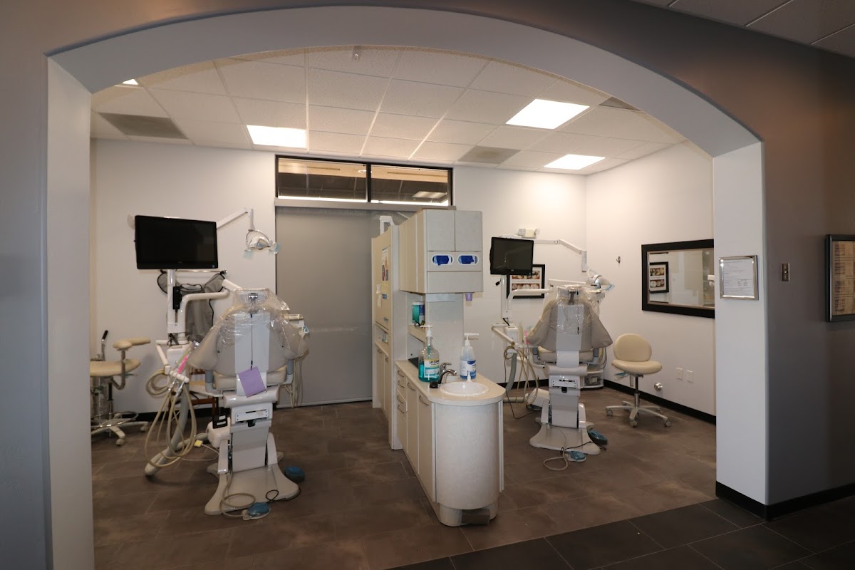 First Choice Dentistry - Dentist Bakersfield Ca - Cometic Dentist in Bakersfield photo 3