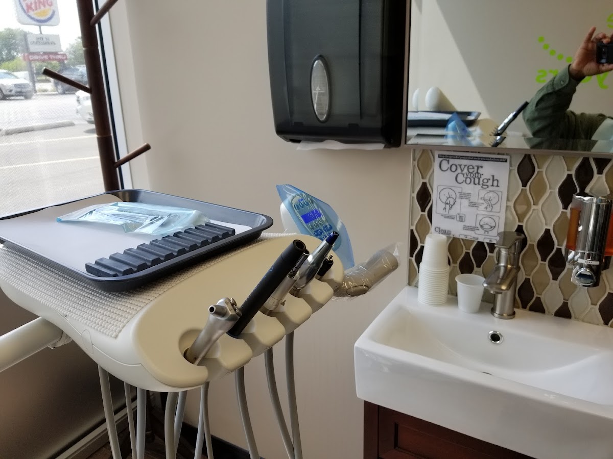 Shining Smiles Dentistry - Joliet photo 6