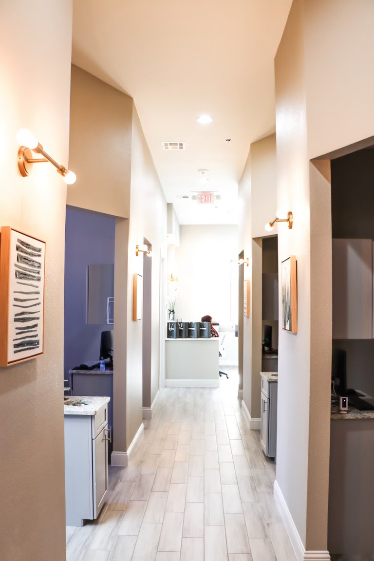 Advanced Dental Lounge And Implants photo 5