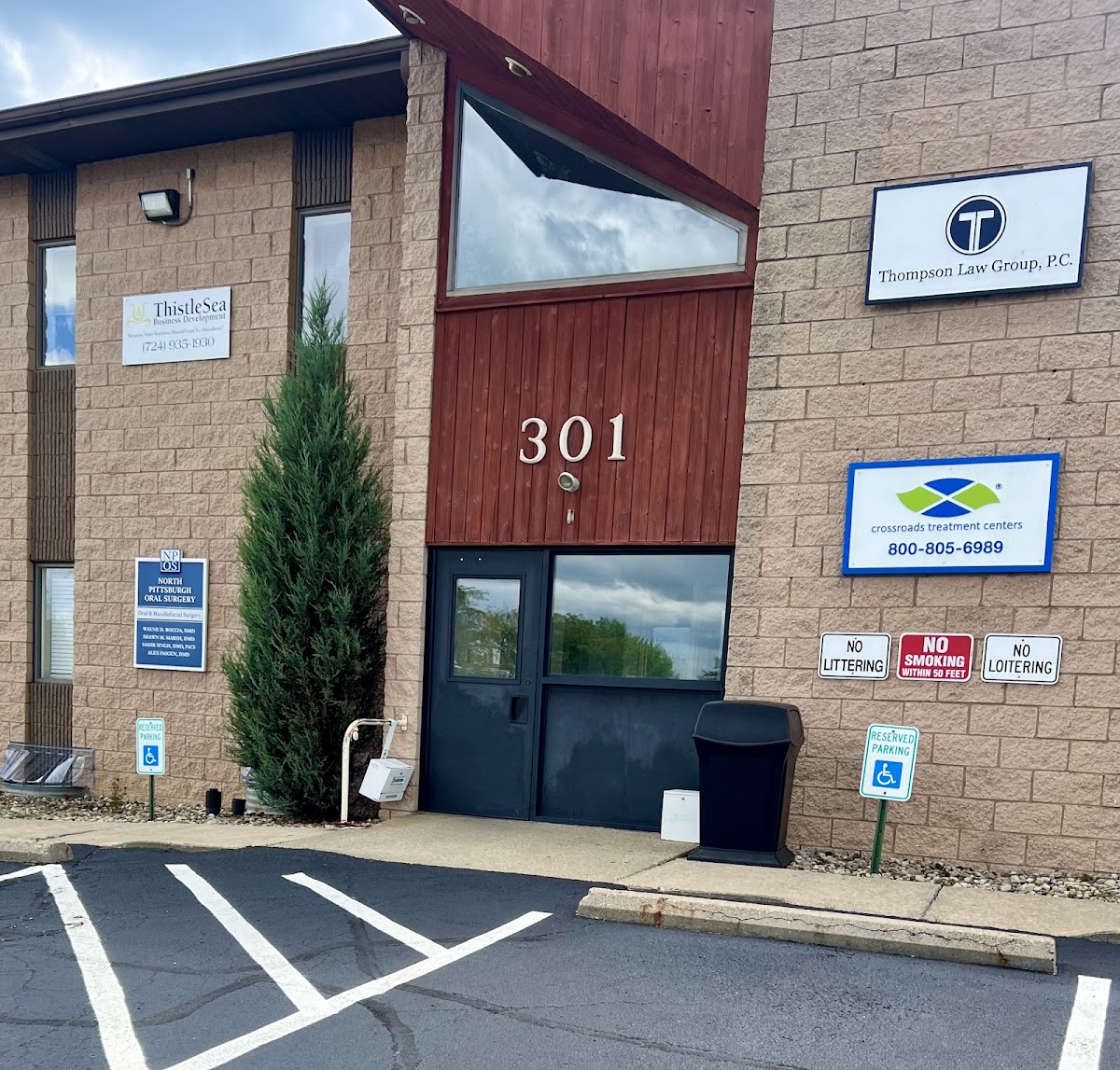 North Pittsburgh Oral Surgery: Drs. Roccia, Marsh, Singh, Faigen, Licht, and Laino photo 3