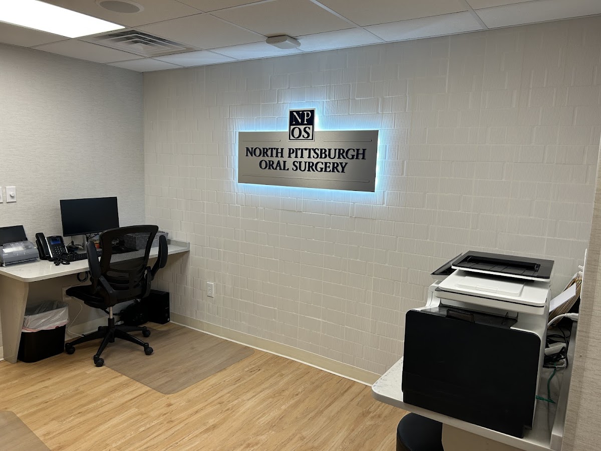North Pittsburgh Oral Surgery: Drs. Roccia, Marsh, Singh, Faigen, Licht, and Laino photo 6