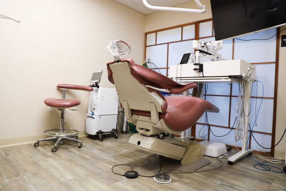 Iconic Periodontics And Dental Implants photo 1