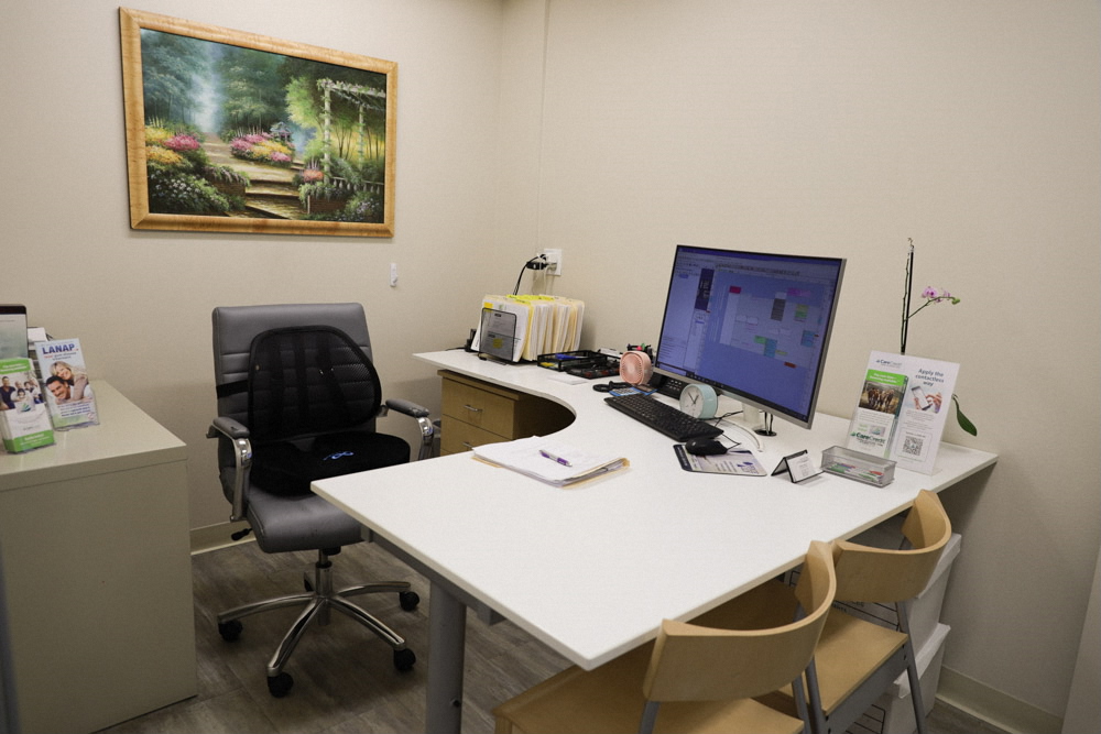 Iconic Periodontics And Dental Implants photo 3