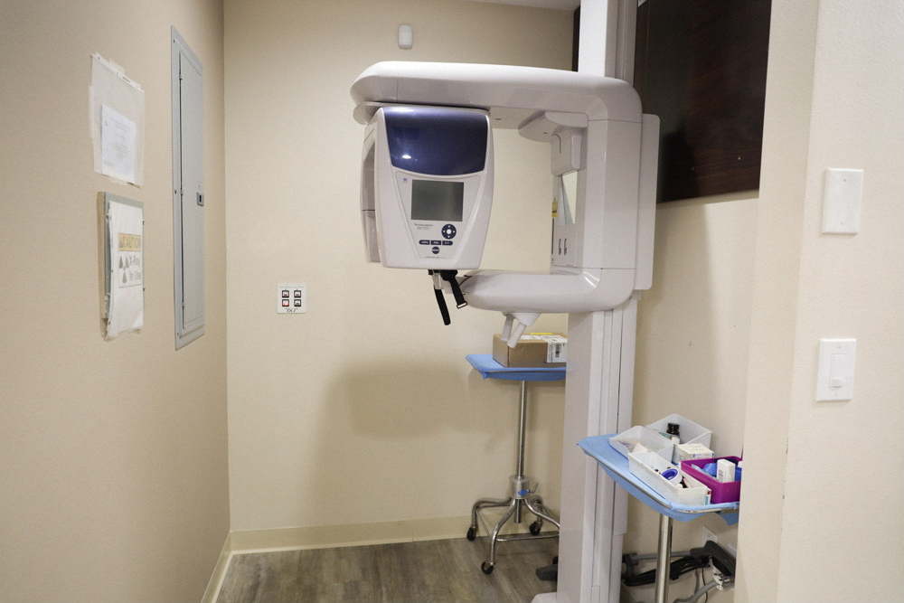 Iconic Periodontics And Dental Implants photo 4