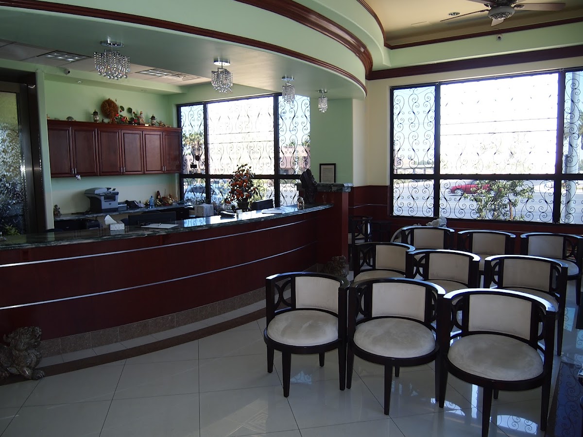 5 Star Dental Implant & Cosmetic Dentistry photo 3