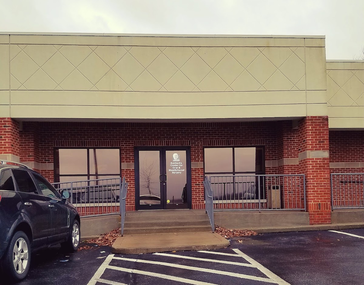 Kentucky Center for Oral and Maxillofacial Surgery photo 5