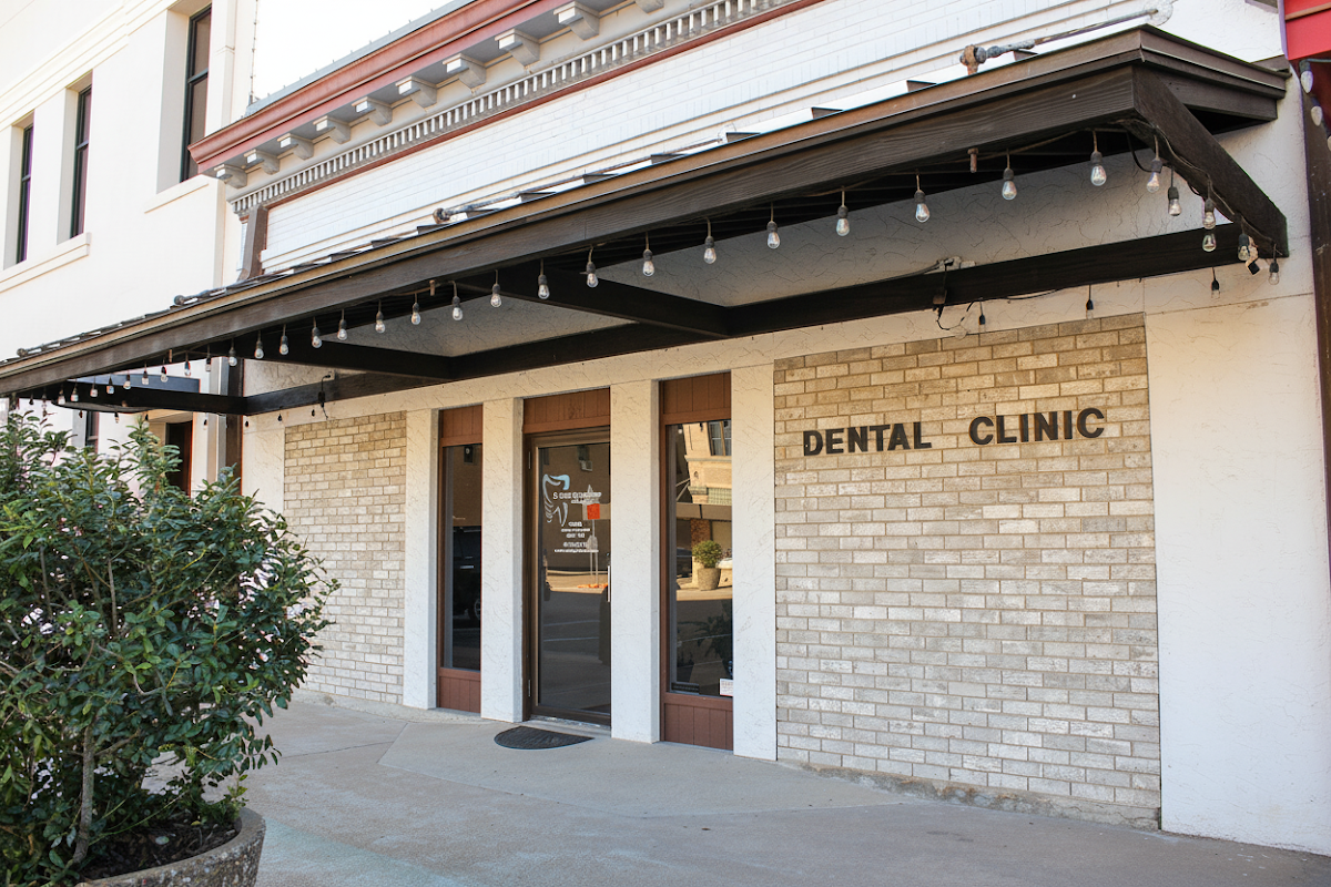 El Campo Dental Clinic photo 3