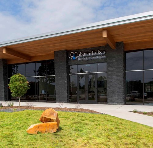 Auburn Lakes Periodontics & Dental Implants photo 4
