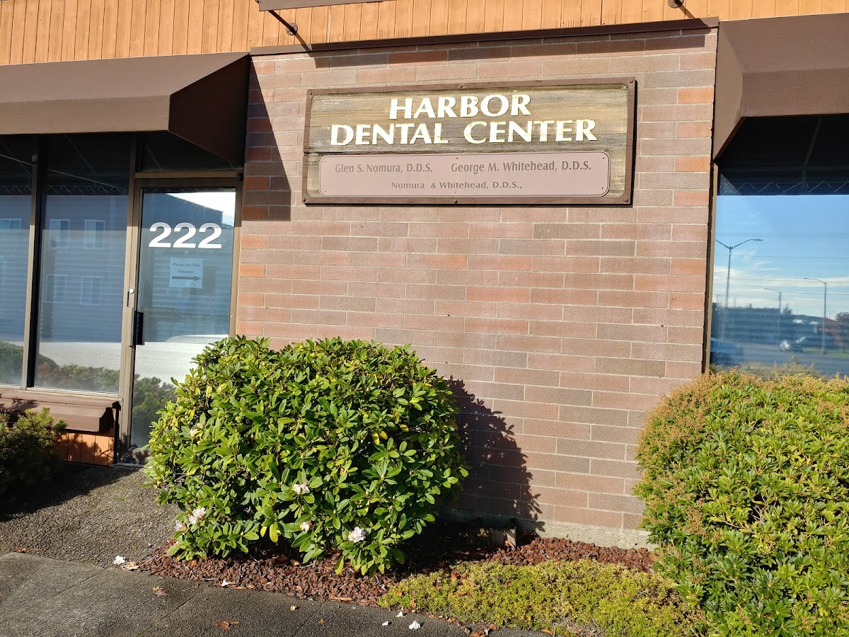 Harbor Dental Center: Nomura Glen S DDS photo 1