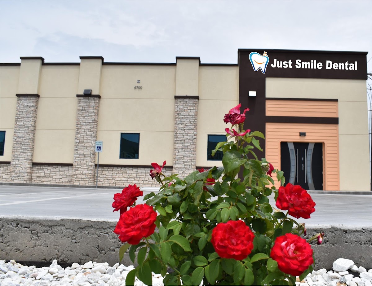 Just Smile Dental photo 1