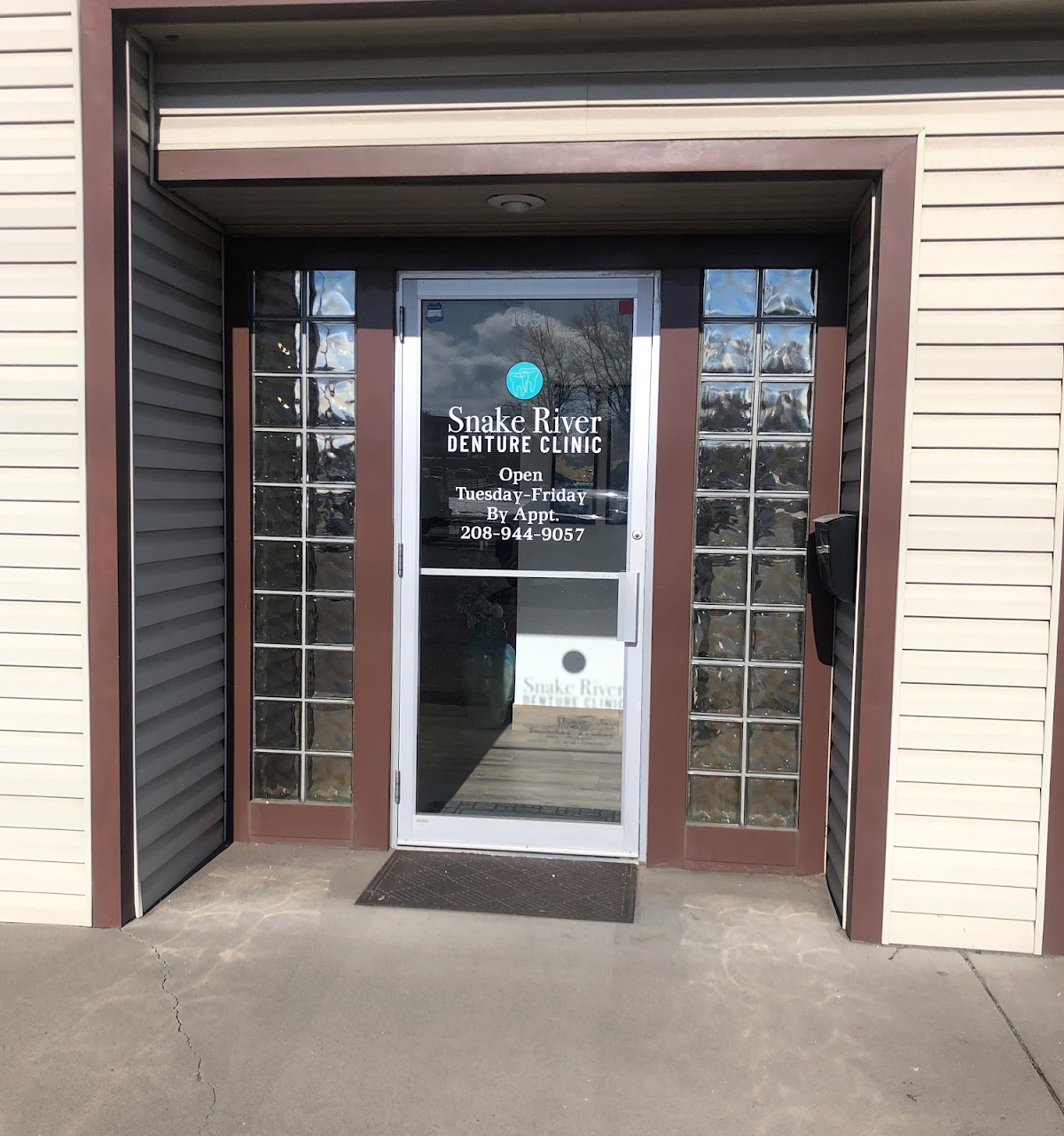 Snake River Denture Clinic photo 3