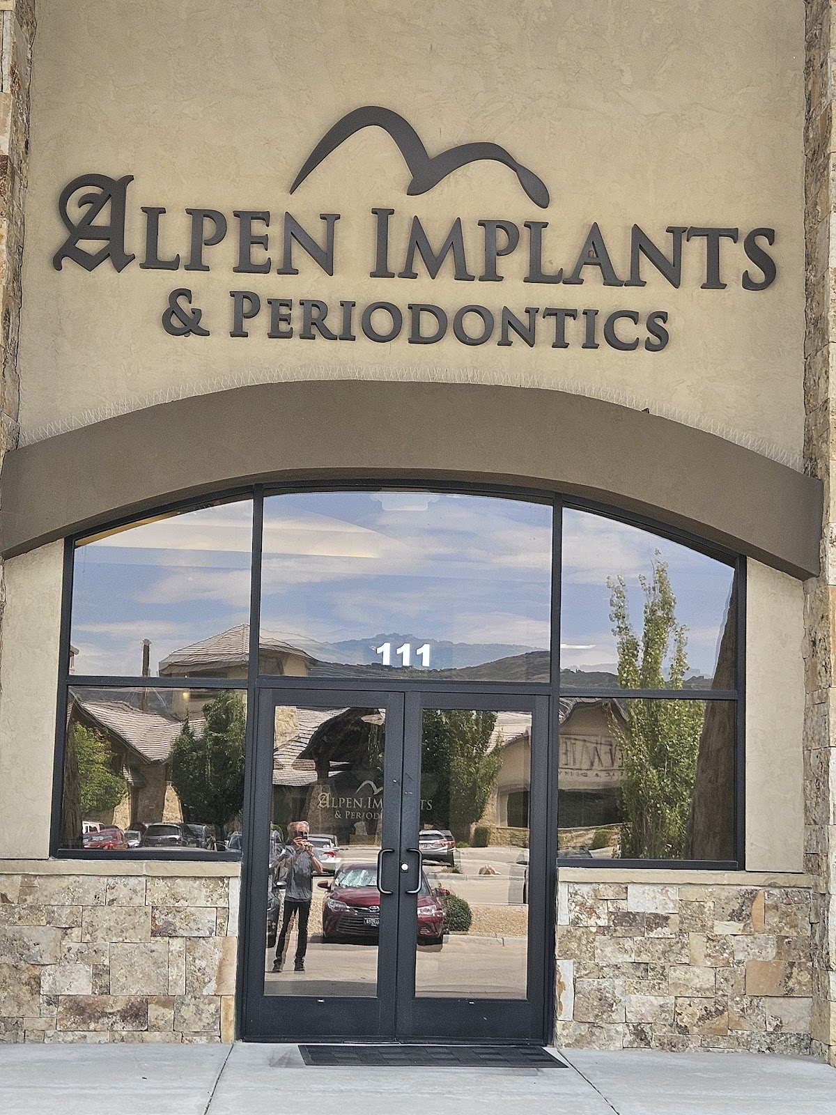 Alpen Implants & Periodontics photo 2