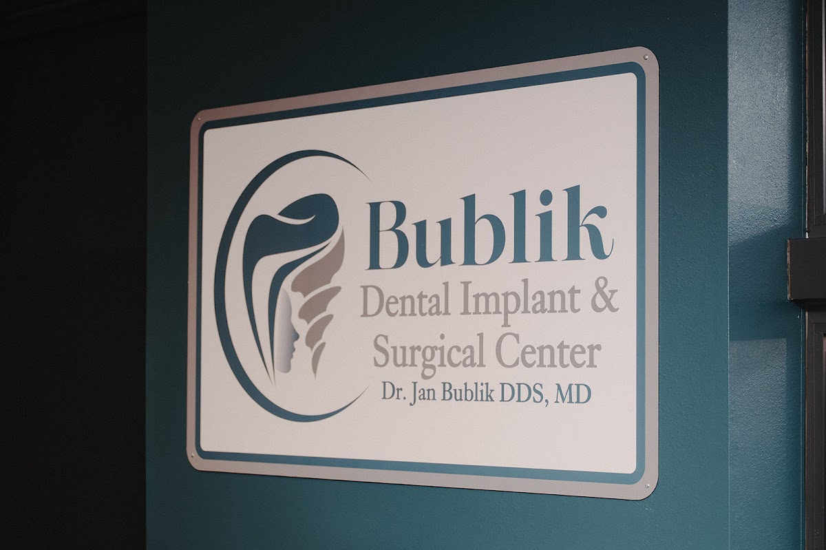 Bublik Dental Implant and Surgical Center photo 3