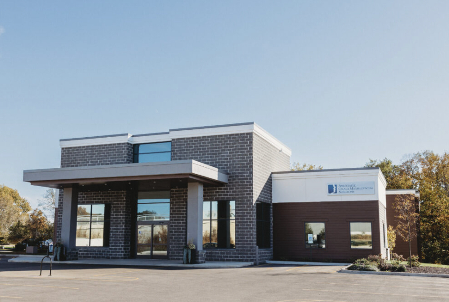 Associated Oral & Maxillofacial Surgeons of Peoria & Galesburg, Il photo 2