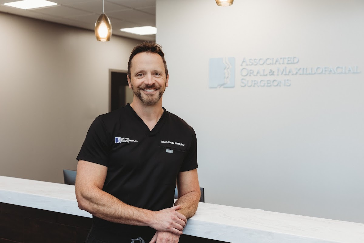 Associated Oral & Maxillofacial Surgeons of Peoria & Galesburg, Il photo 3