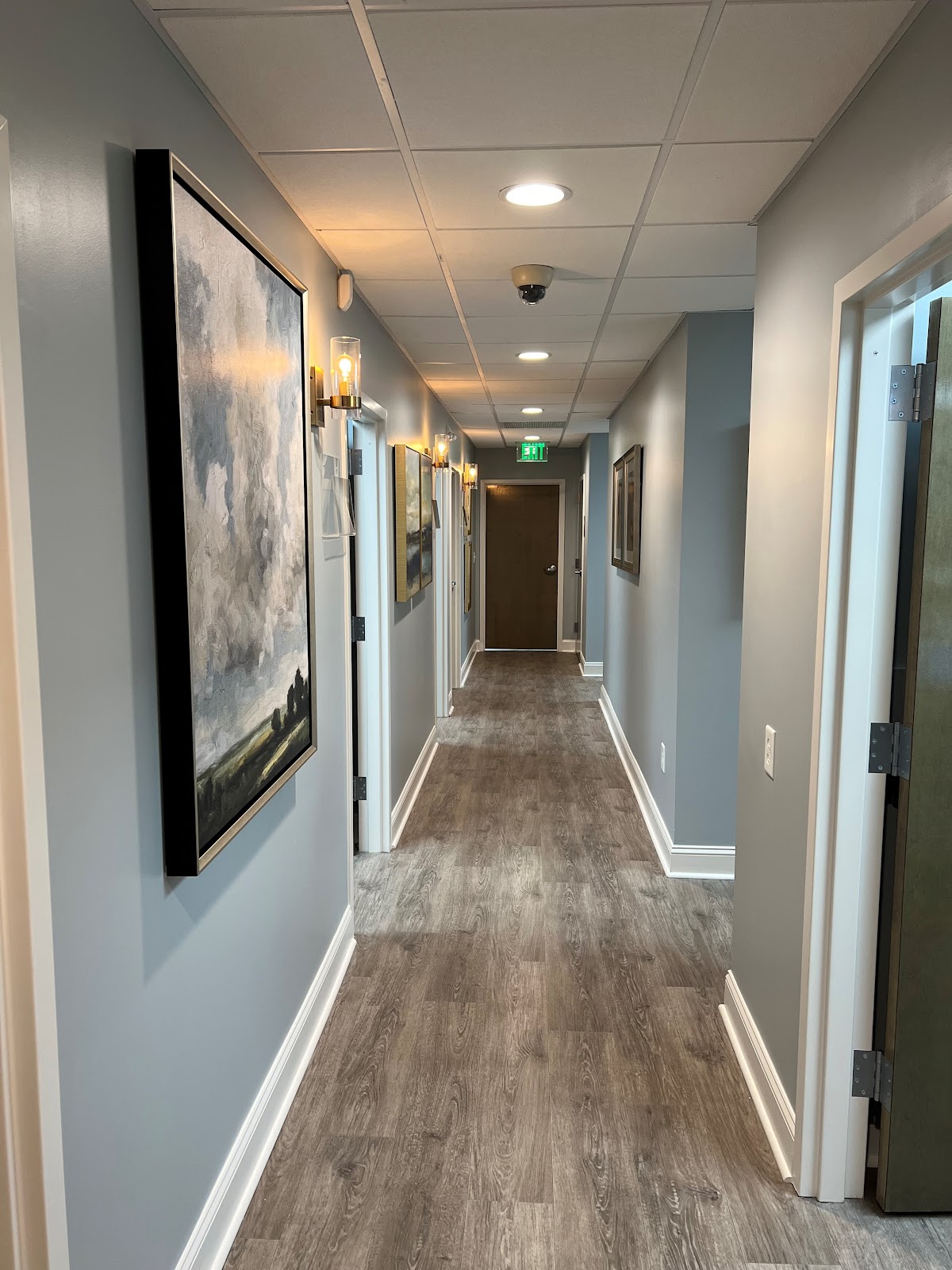 Nu Image Surgical & Dental Implant Center photo 1