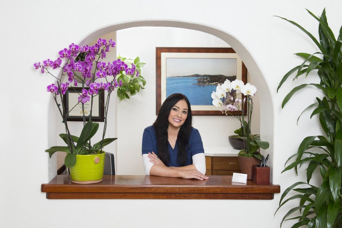 Shoreline Oral Surgery and Dental Implants: Eric M. Wallace, DDS photo 2