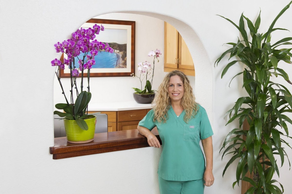 Shoreline Oral Surgery and Dental Implants: Eric M. Wallace, DDS photo 5