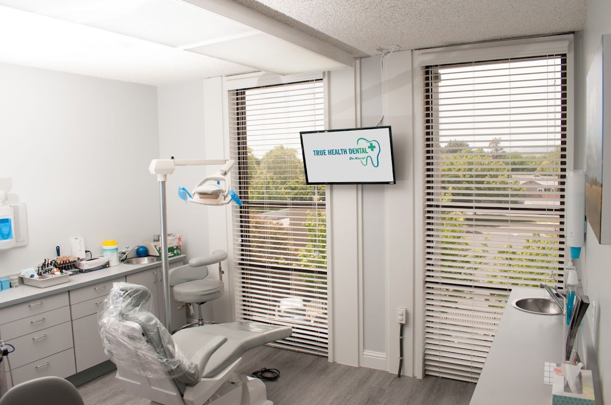 True Health Dental - Dr. Navid photo 1